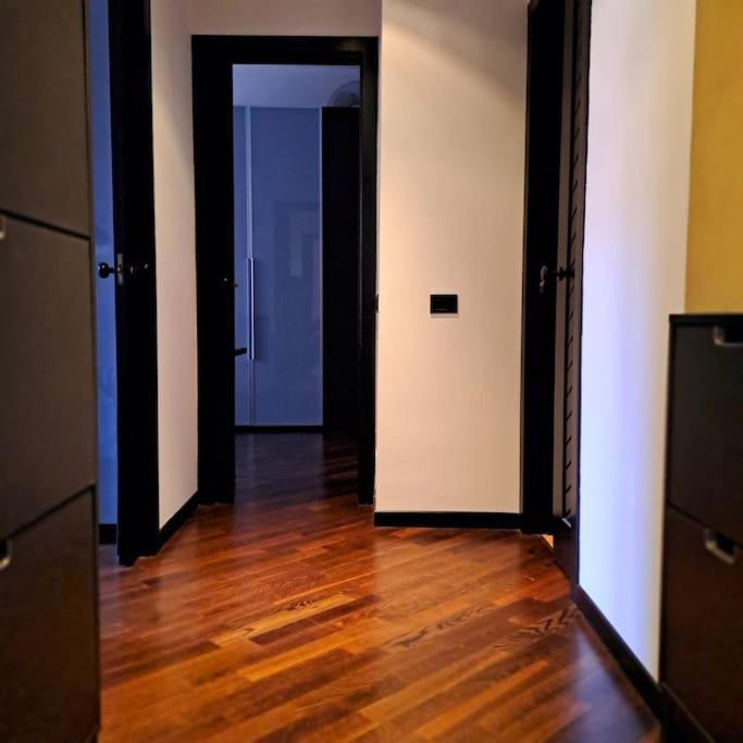 Milano - Duomo Apartment Bagian luar foto
